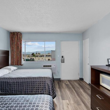 Holiday Lodge Wenatchee Dış mekan fotoğraf