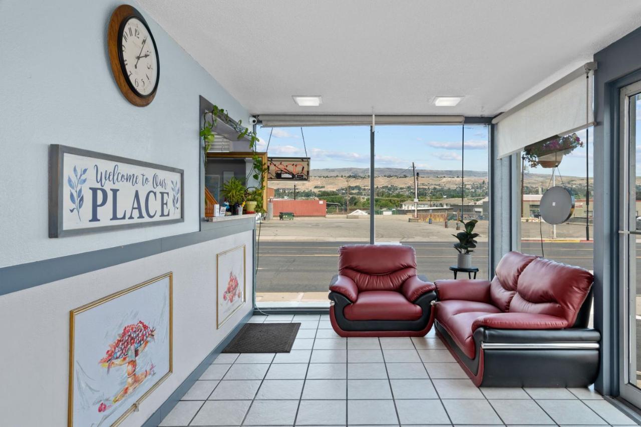 Holiday Lodge Wenatchee Dış mekan fotoğraf