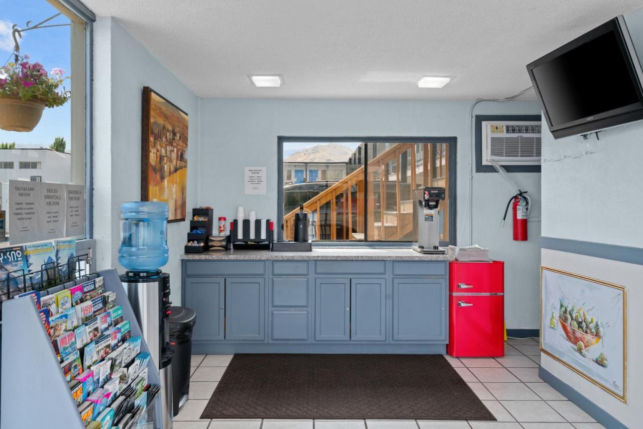 Holiday Lodge Wenatchee Dış mekan fotoğraf