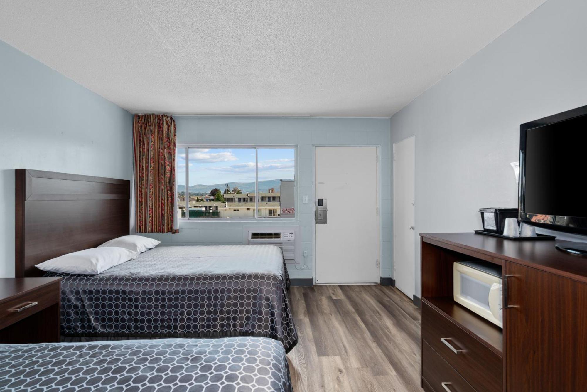 Holiday Lodge Wenatchee Dış mekan fotoğraf