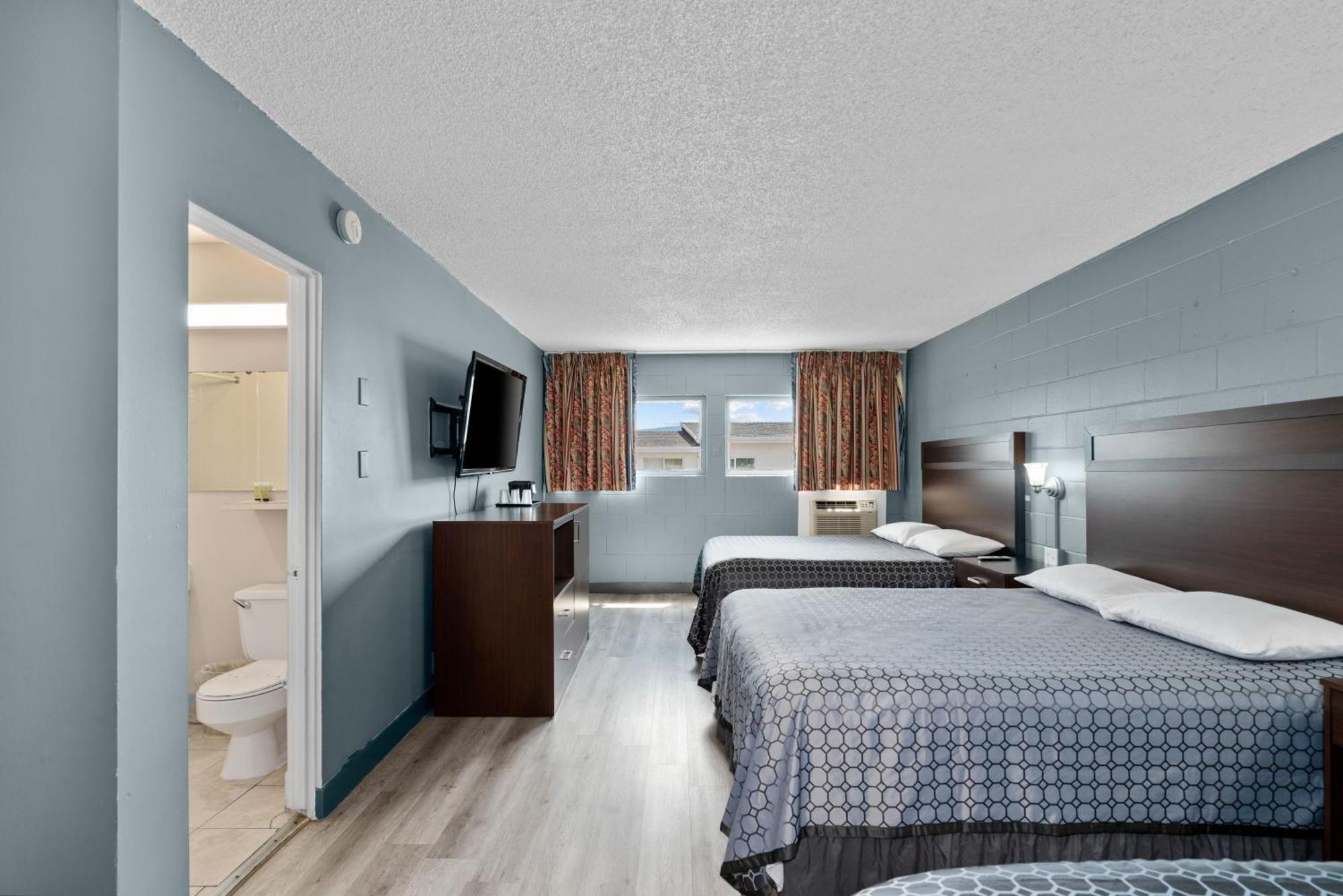 Holiday Lodge Wenatchee Dış mekan fotoğraf