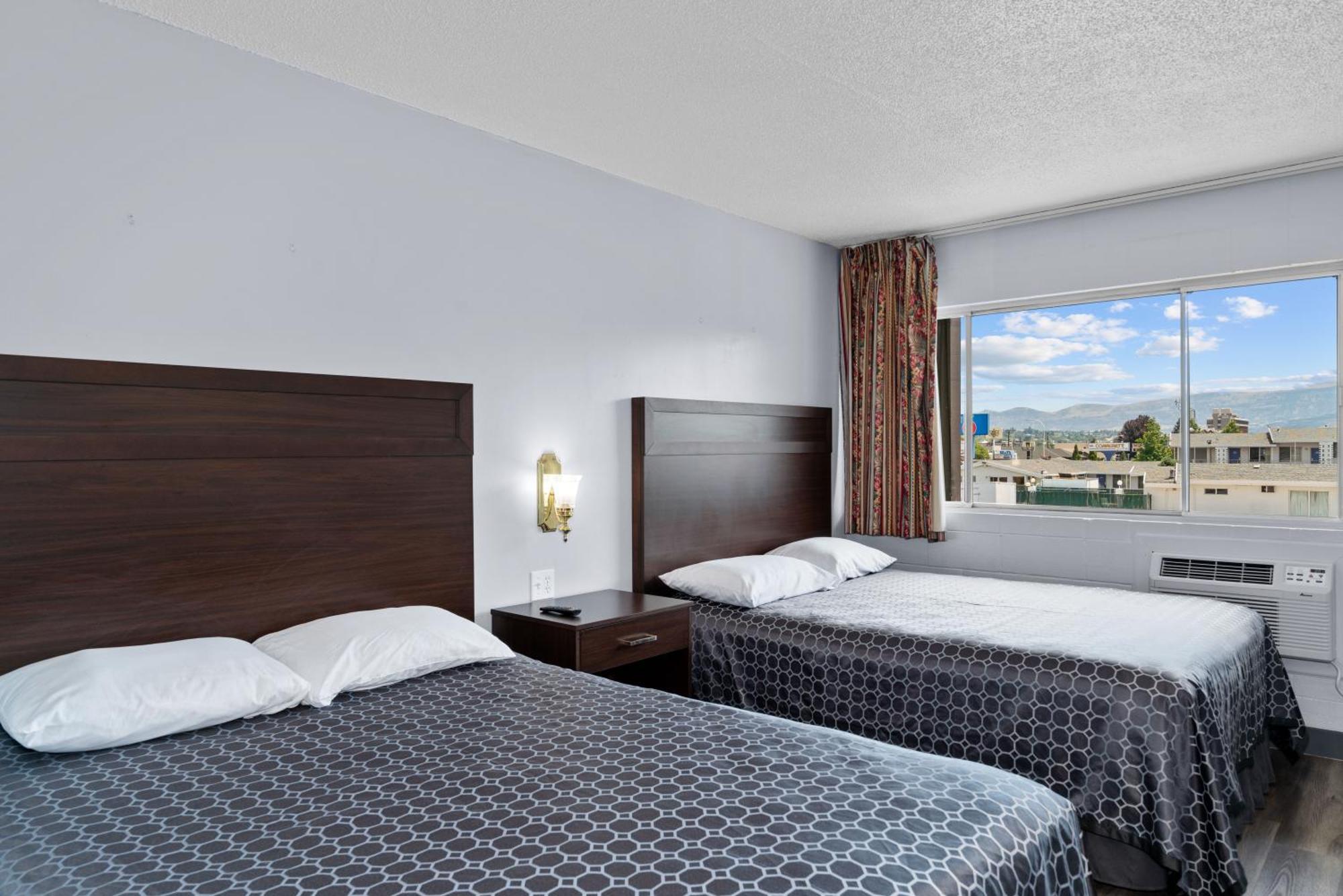 Holiday Lodge Wenatchee Dış mekan fotoğraf